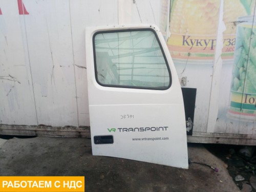 Дверь передняя