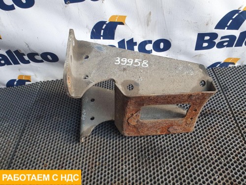 Кронштейн глушителя