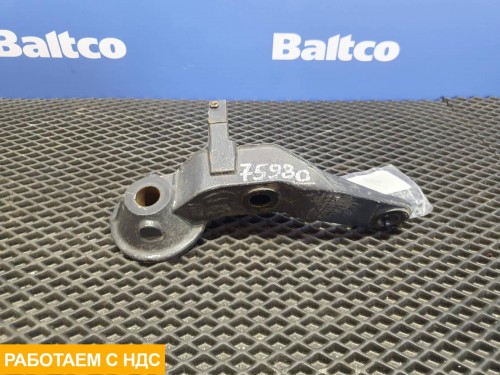 Кронштейн торсиона левый