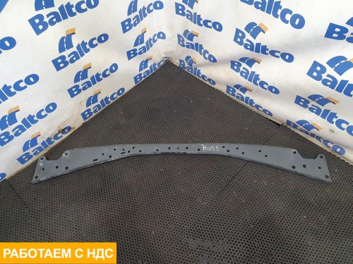 Поперечная балка крепления замков кабины