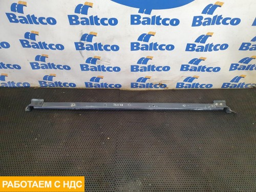 Кронштейн сетки радиатора