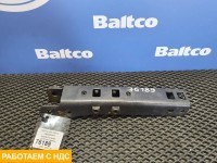 Кронштейн бачка омывателя